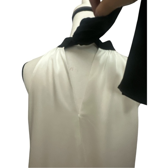 Alice + Olivia Maris Keyhole Halter Top Size Large Ivory Black Tie Neck Satin - Picture 4 of 9